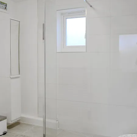 Katellen Tatil Evi *